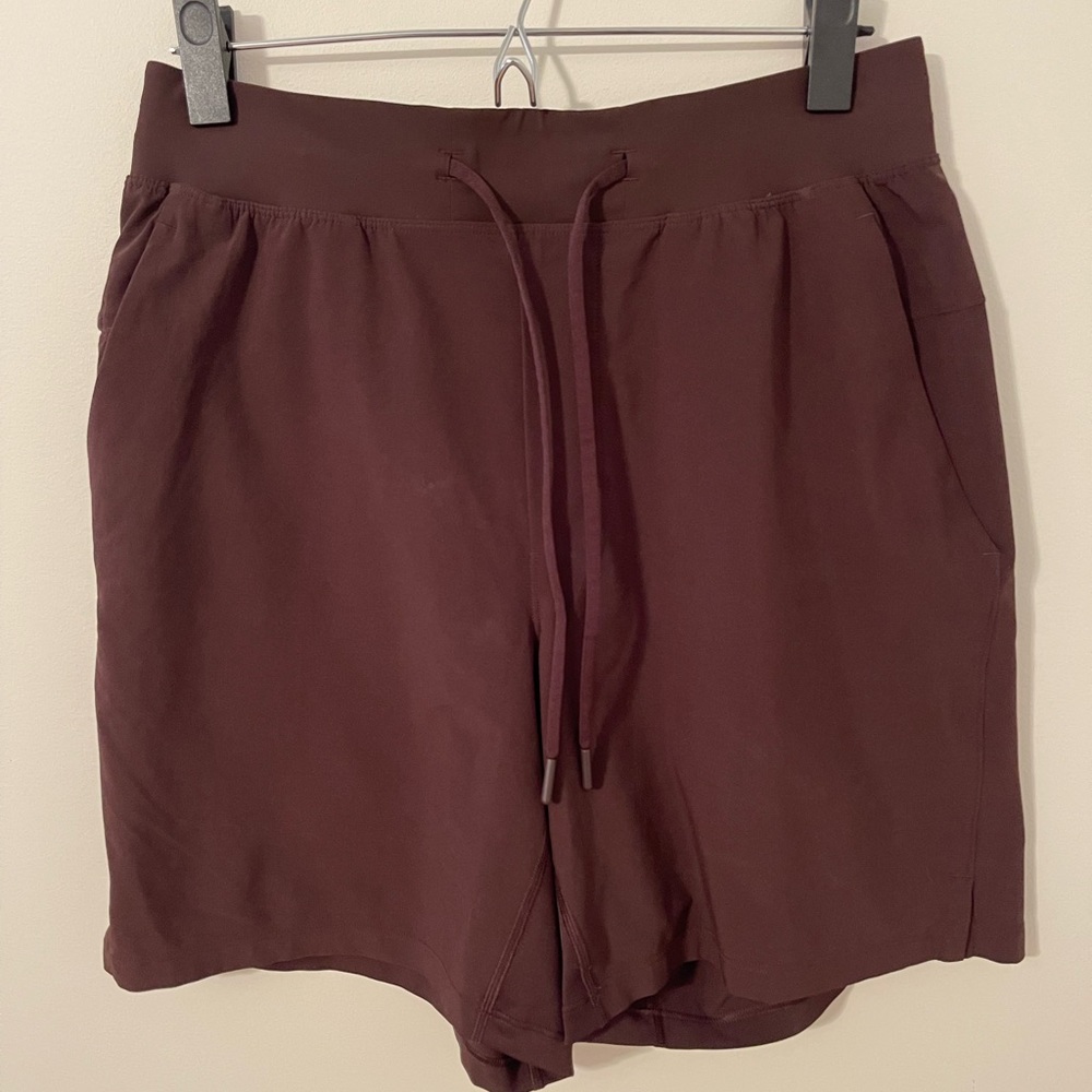 lululemon Men’s T.H.E. Short 7” Linerless French Press
